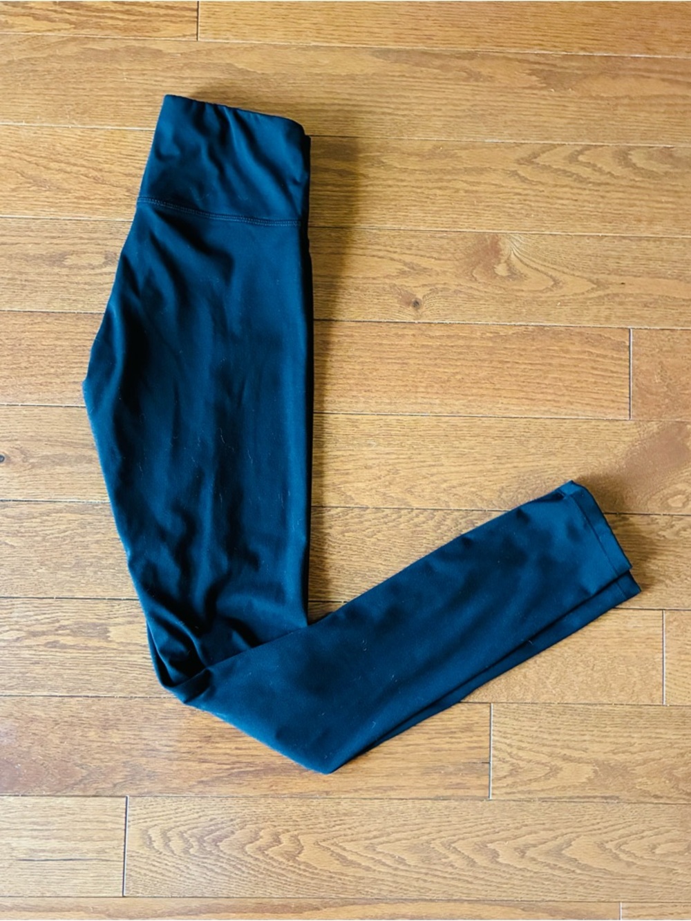 High-Waist Black Leggings - Comfortable Everyday Stretch